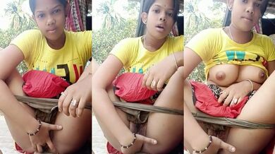 Mizoram village girl fingering for BF and recoding XXX video