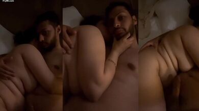 OYO room me chubby Punjabi aunty ka nude viral scene