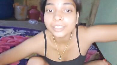 UP ke desi bhabhi aur devar ki sexy film with Hindi audio